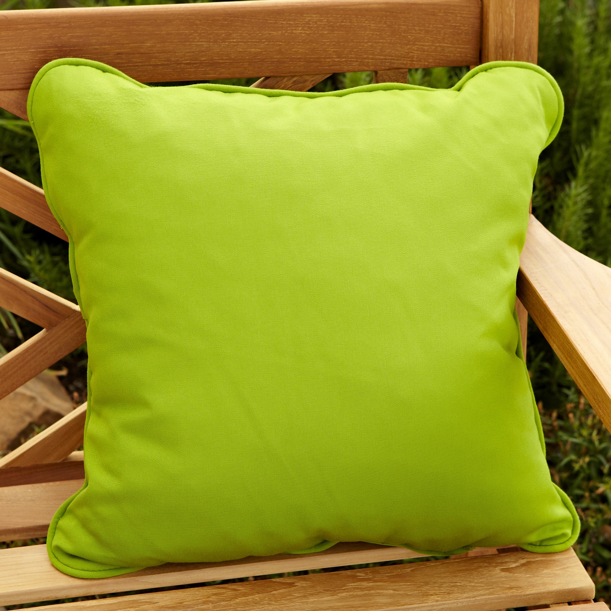 Clara Outdoor Green Pillows Made With Sunbrella Set Of 2 Clara Outdoor Green Pillows Made