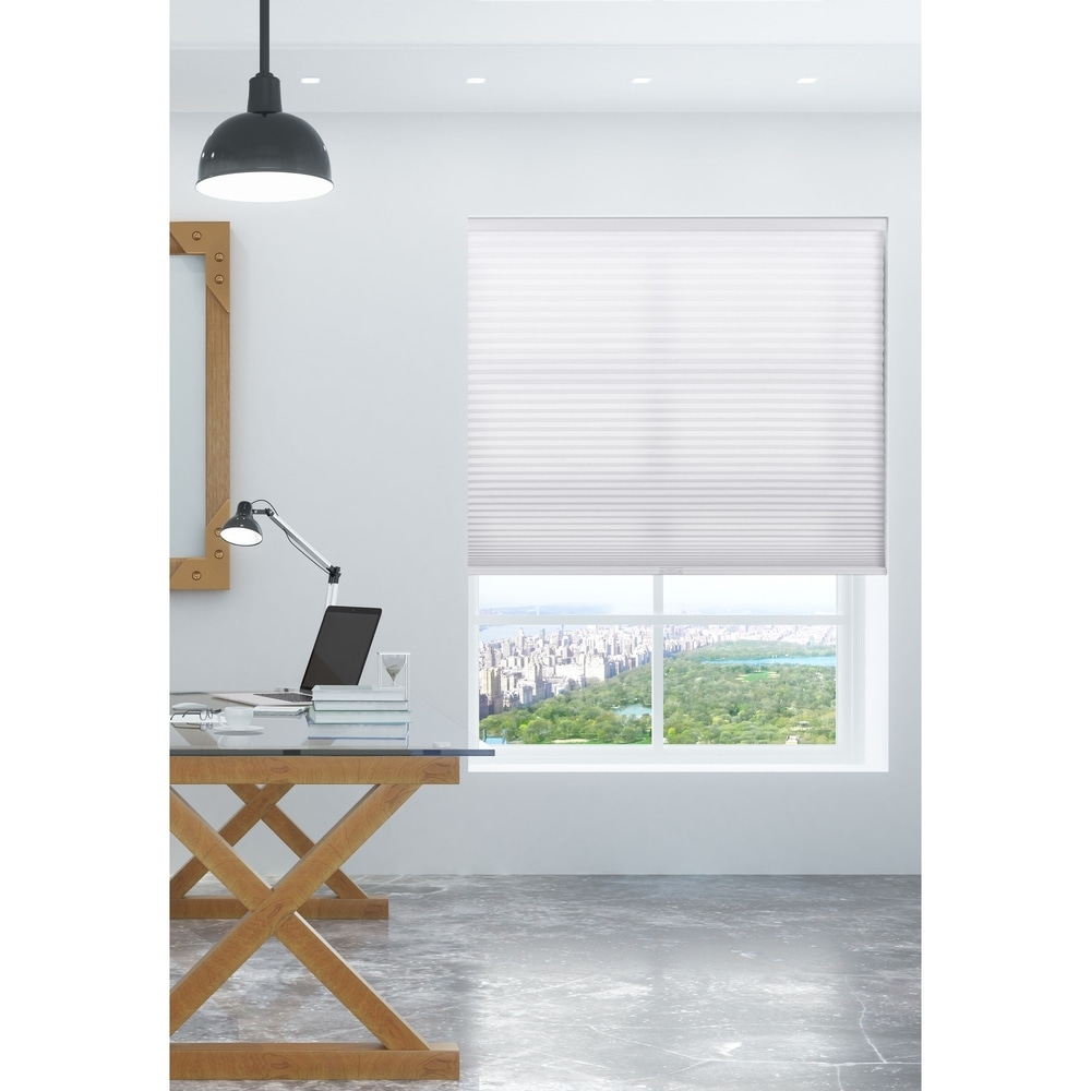 Mainstays Cordless 1 Vinyl Light Filtering Blinds, White, 23 Width x 42  Length 