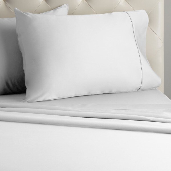Grand Luxe Egyptian Cotton 300 Thread Count Sateen Solid Sheet Set