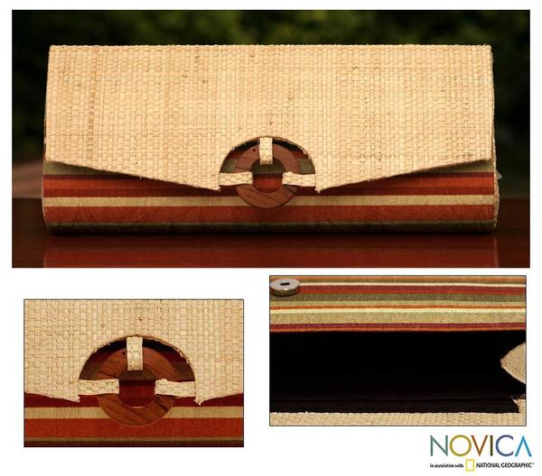 Buriti Palm 'Tropical Chic' Clutch Handbag (Brazil) Novica Clutches