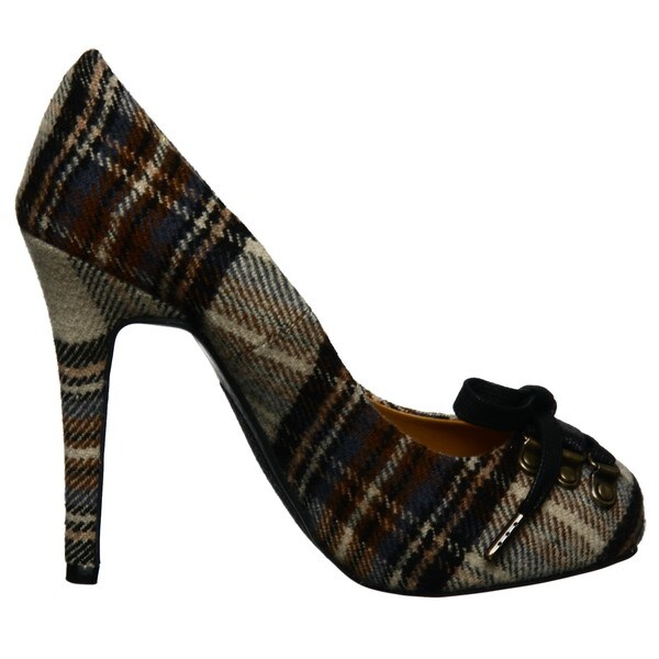 women's plaid pumps
