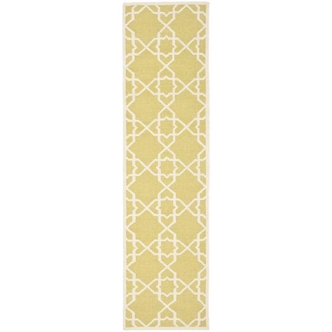 Safavieh Handwoven Moroccan Dhurrie Green/ Ivory Wool Runner Rug (26 X 12)