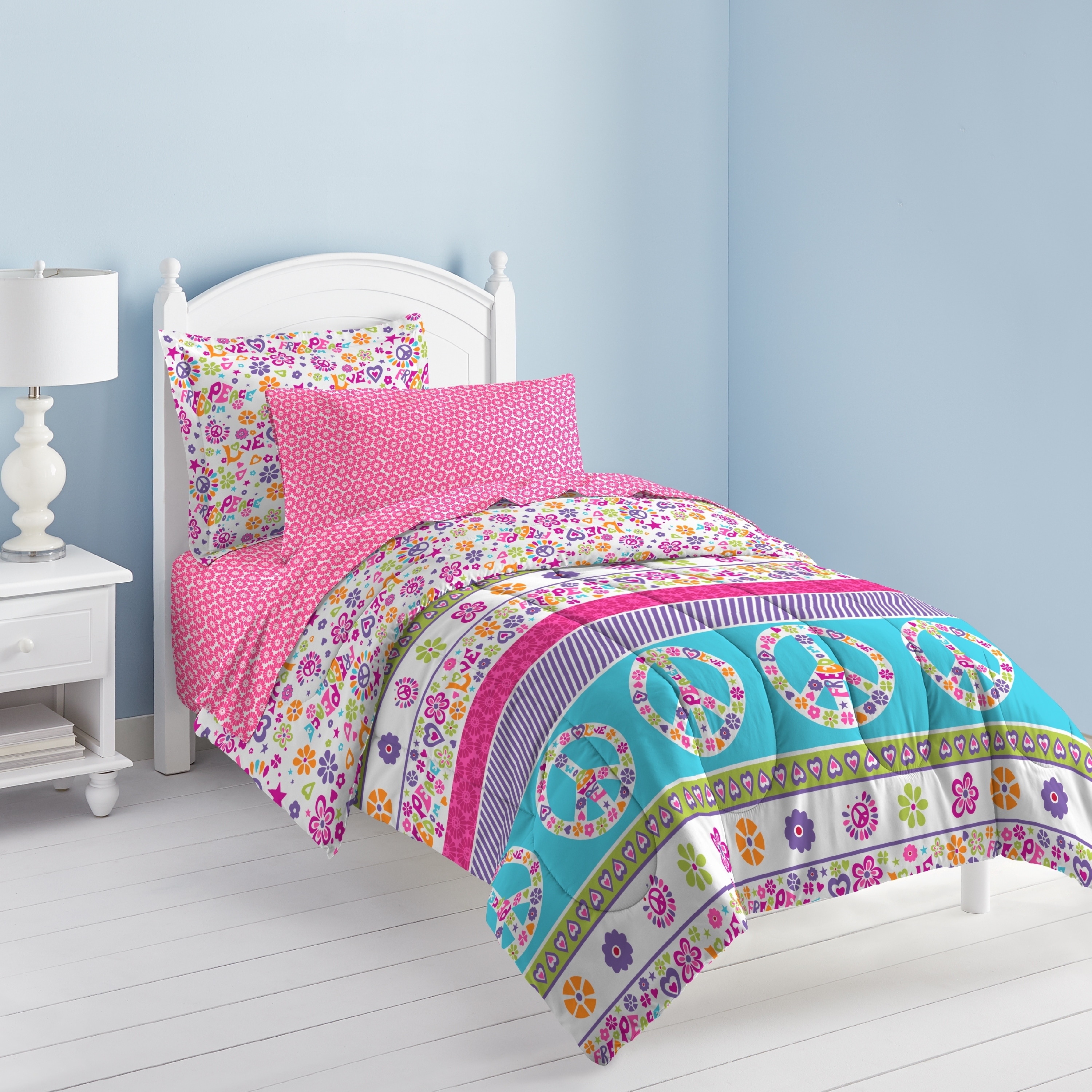 Peace And Love Polyester/cotton Printed Twin Size 5 piece Bed In A Bag