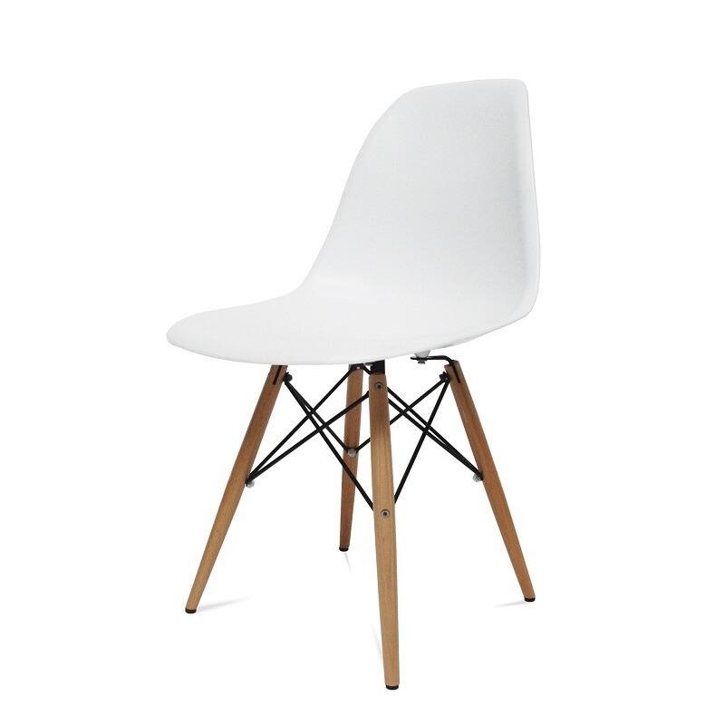 Woodleg Dining Chairs (Set of 4)