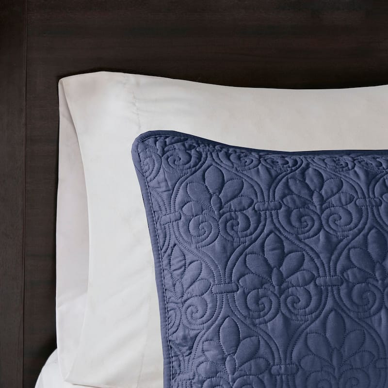 Madison Park Mansfield Reversible Quilt Set