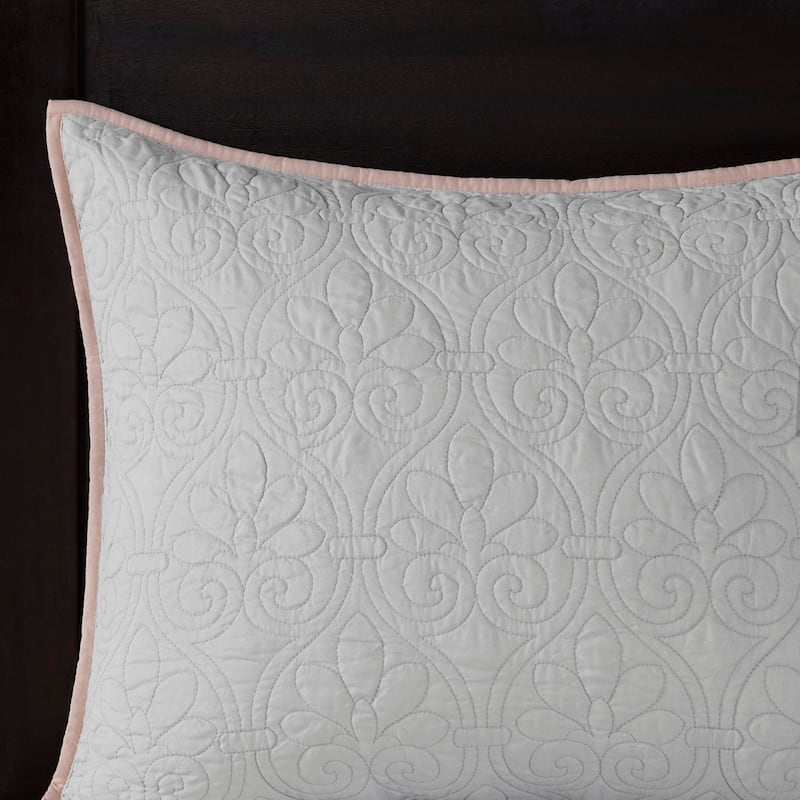 Madison Park Mansfield Reversible Quilt Set
