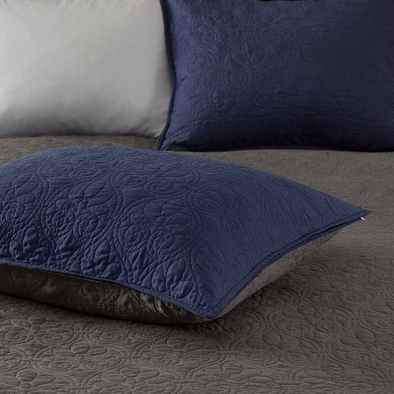 Madison Park Mansfield Reversible Quilt Set