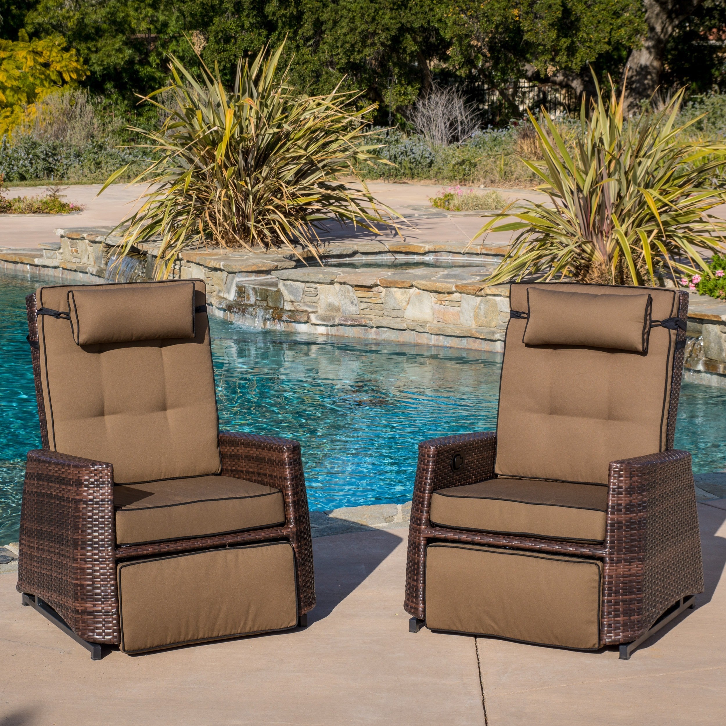 Christopher Knight Home Outdoor Brown Wicker Recliners (set Of 2) (BrownMaterials Aluminum frame / PE wickerCushions included Seat, back, and head rest cushion all includedWeather resistant YesUV protection YesAdjustable legs/back YesDimensions 43.2