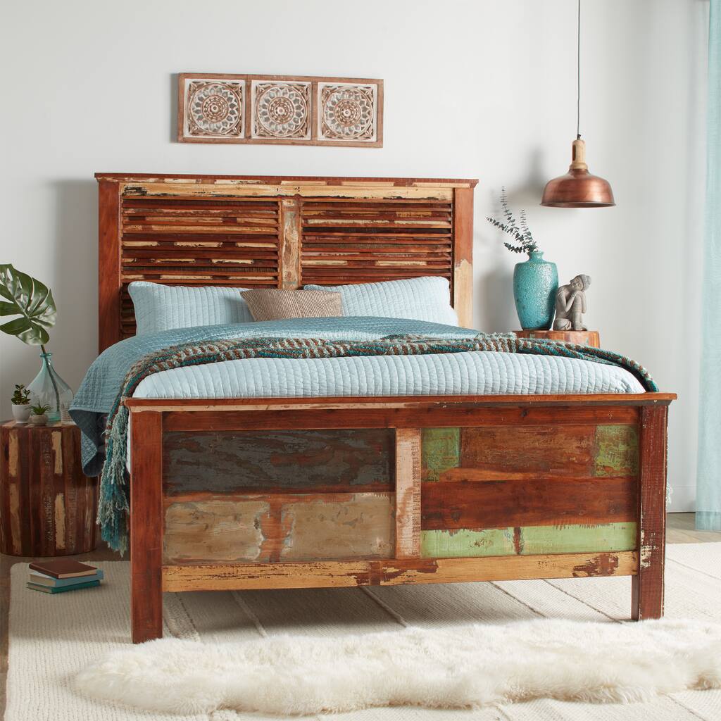 Handmade Reclaimed Wood Weathered Queen Bed (India)