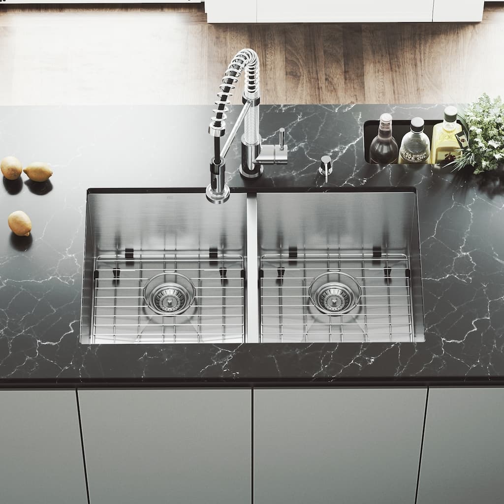 VIGO Suffolk 32-inch Double Bowl Kitchen Sink, Grids and Strainers