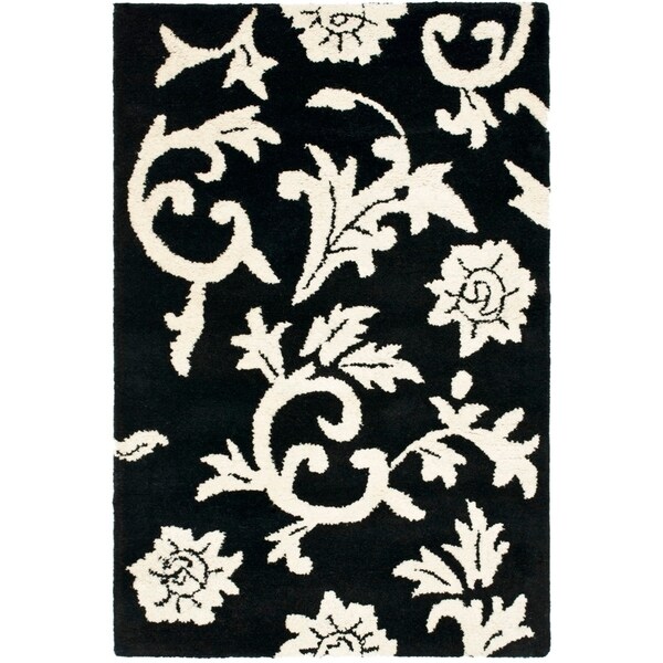 Safavieh Handmade Soho Sillo Black New Zealand Wool Rug - 2' X 3'