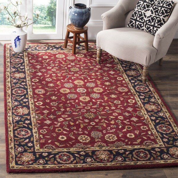 Safavieh Handmade Heritage Timeless Traditional Red/ Navy Wool Rug - 7'6 x 9'6
