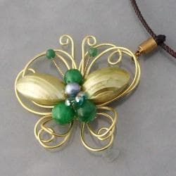 Brass Butterfly Aventurine/ Shell/ Pearl Choker (6 8 mm) (Thailand) Necklaces