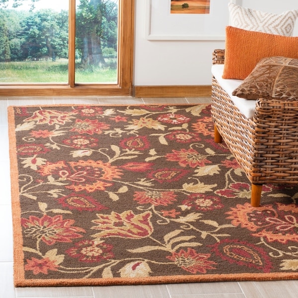 Safavieh Handmade Blossom Gardens Brown Wool Rug - 6' x 9'