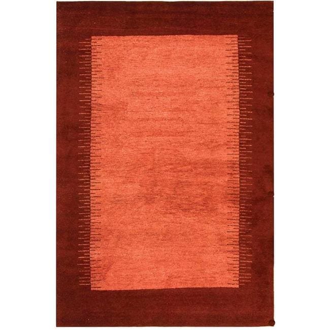 Hand knotted Gabeh Solo Rose Wool Rug (76 X 96)