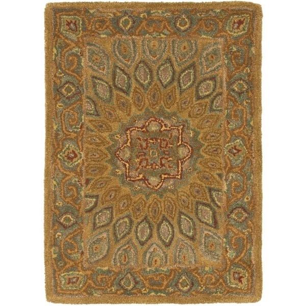 Safavieh Handmade Heritage Cassondra Traditional Oriental Wool Rug