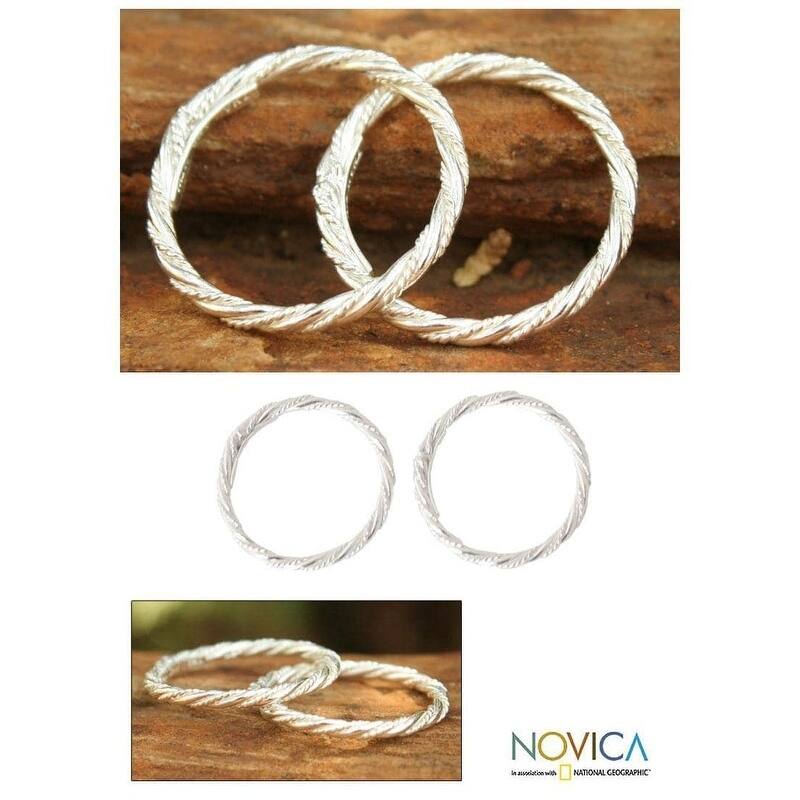 Handmade Set of 2 Sterling Silver 'Spiral Touch' Stacking Rings (Thailand)