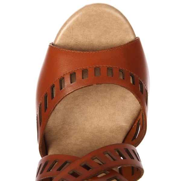 trixie platform sandal