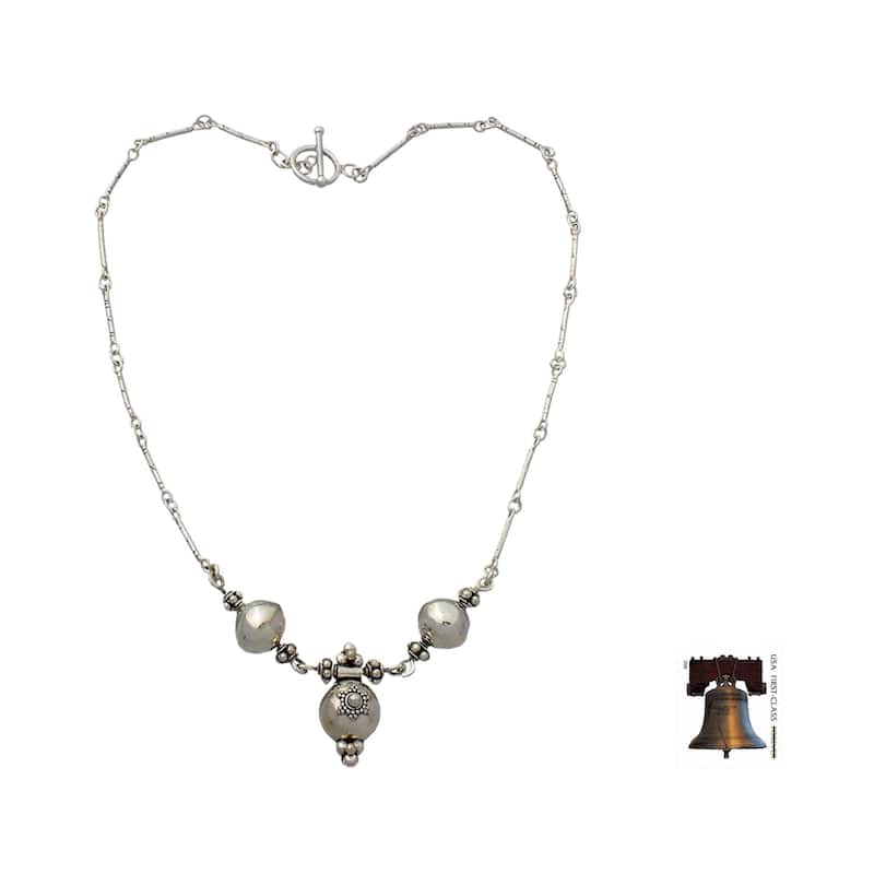 Handmade Sterling Silver 'Trinity Cross' Necklace (Indonesia) - 7'6" x 9'6"
