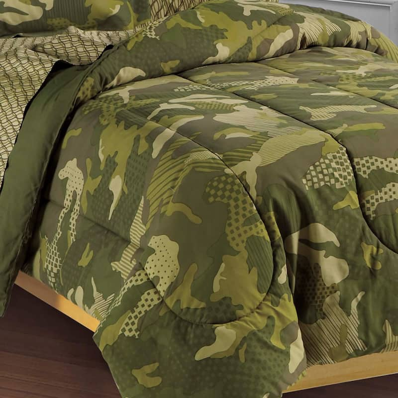 Dream Factory Geo Camo 5-piece Bed in a Bag with Sheet Set