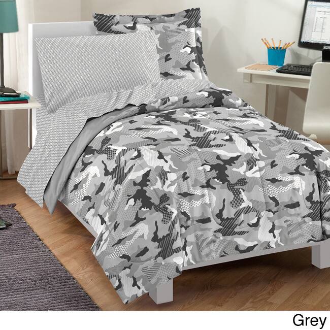 Dream Factory Geo Camo 5-piece Bed in a Bag with Sheet Set