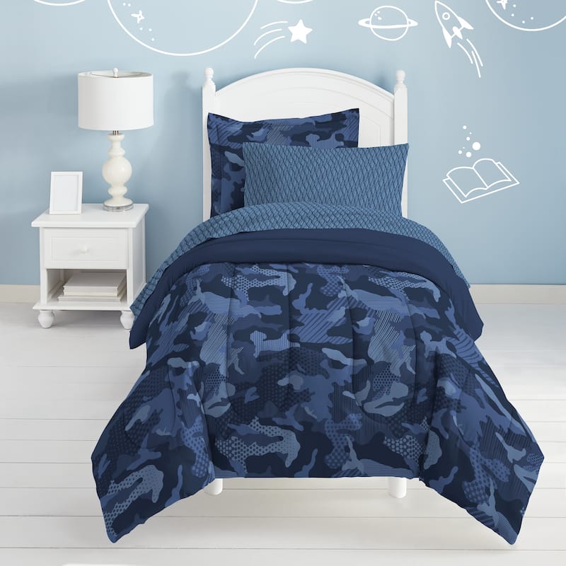 Dream Factory Geo Camo 5-piece Bed in a Bag with Sheet Set - Blue - Twin