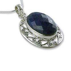 Handmade Seductive Blue Snake Chain Sterling Silver Lapis Lazuli Necklace (India)