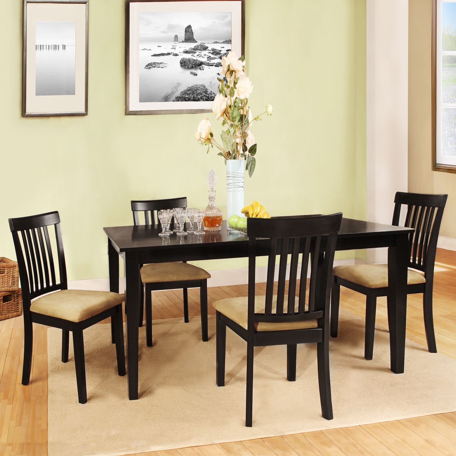 Wilma Black Mission Back Cushioned 5 piece Dining Set