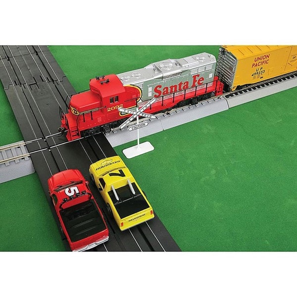 Walther Lifelike HO Scale Race and Train Set Intersection Joining 