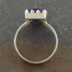 Sterling Silver Purple Quartz Solitaire Ring (Thailand) Rings