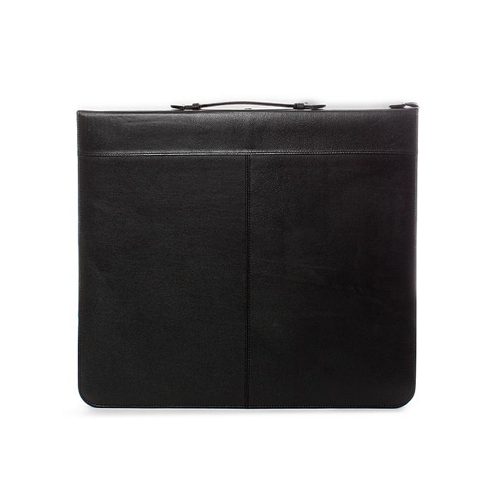 Global Art 14 inch X 17 inch Classic Leather Presentation Case (BlackMaterial Top grain natural leatherDurability Inner board, brass fittings, and full twill liningExtra storage Inside pocketsRefill pages Alvin archival or Prat start archival page pro