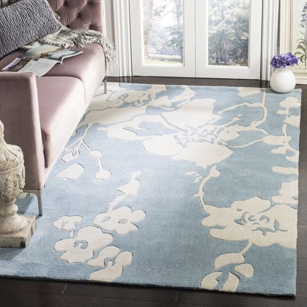 Safavieh Handmade Modern Art Summer Blue/ Ivory Polyester Rug - 8' x 10'