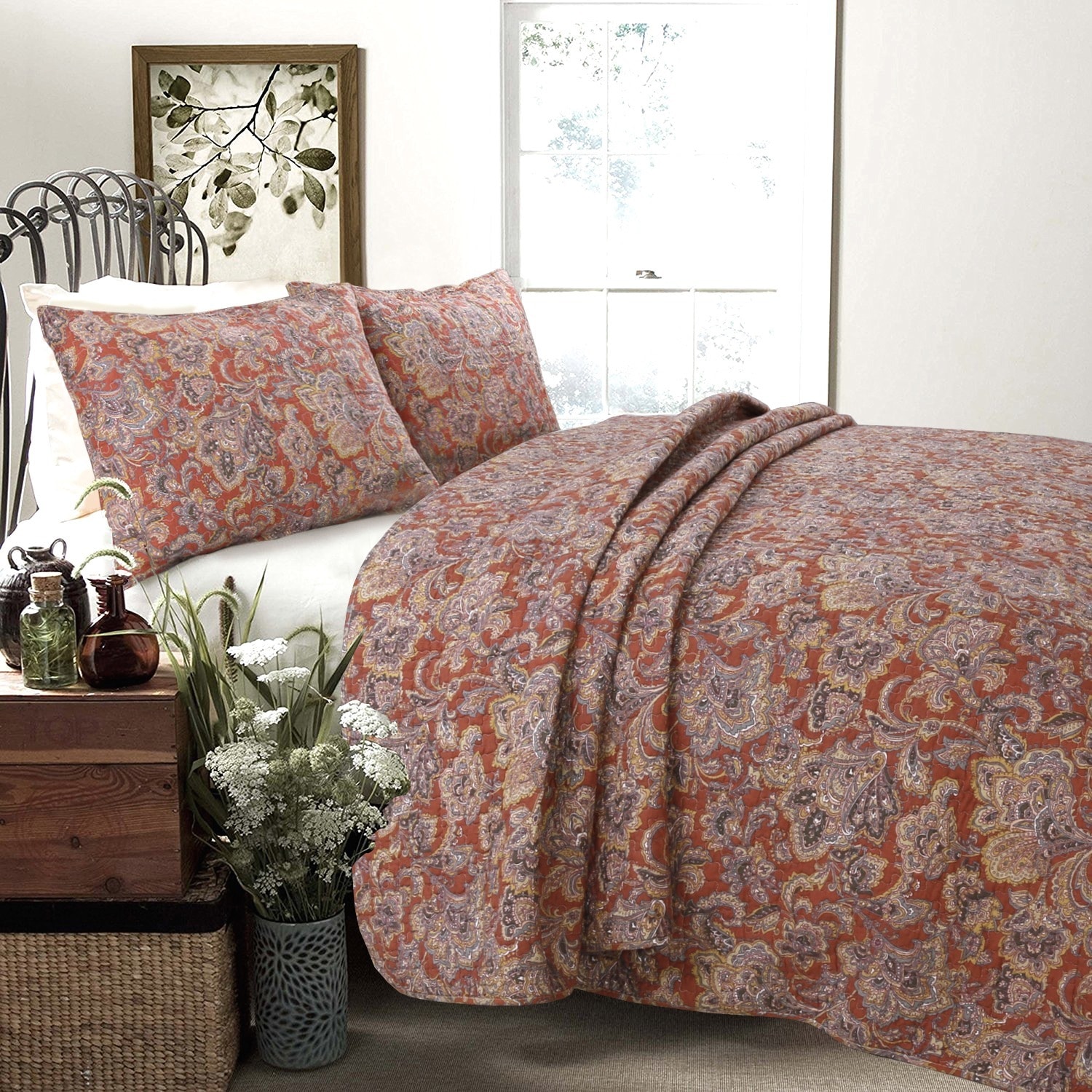 Lara Spice Paisley Full/ Queen size 3 piece Quilt Set Today $58.99 4