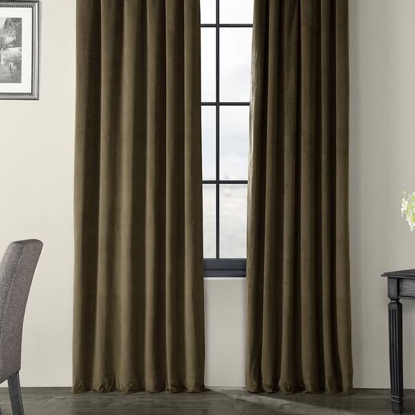 Shop Exclusive Fabrics Signature Hunter Green Velvet Blackout
