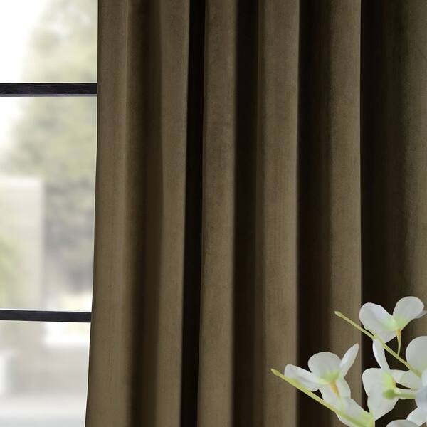 Shop Exclusive Fabrics Signature Hunter Green Velvet Blackout