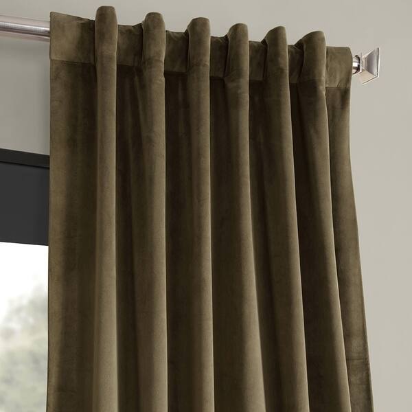 Shop Exclusive Fabrics Signature Hunter Green Velvet Blackout