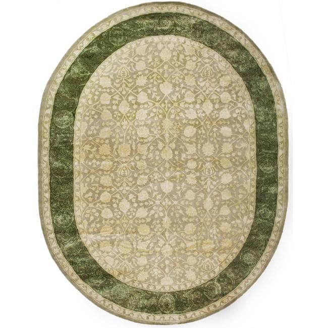 Handmade Majestic Ivory/ Sage N. Z. Wool Rug (76 X 96)