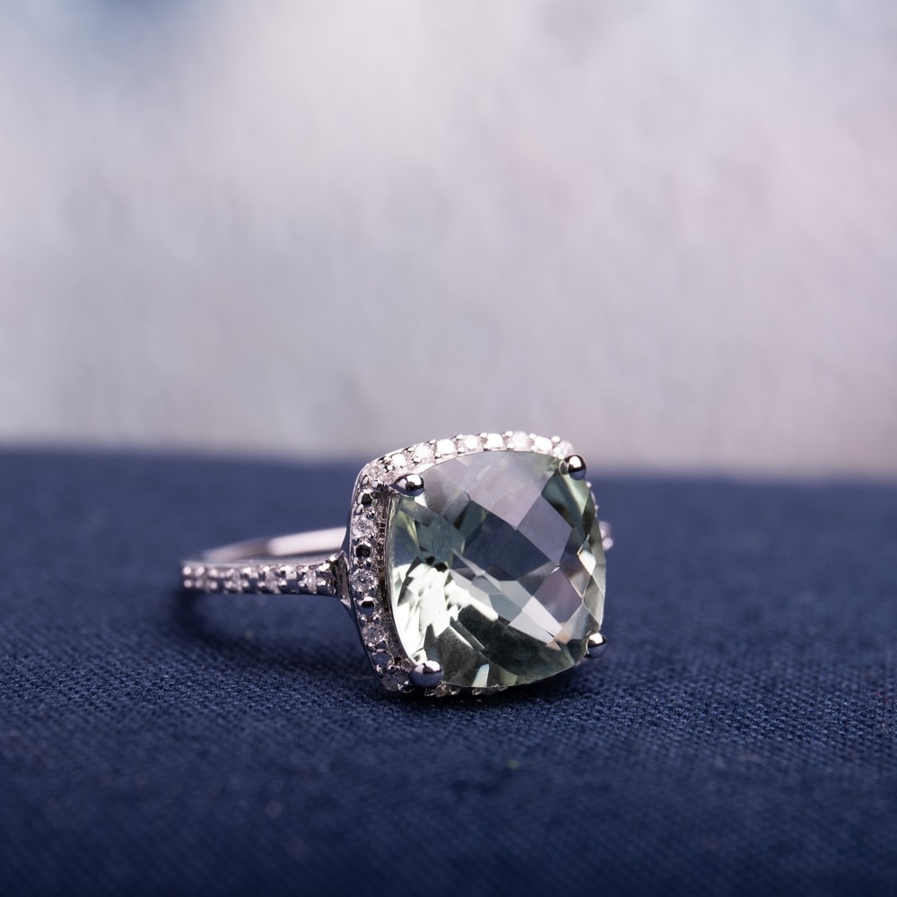 Genuine Blue Topaz .925 Sterling Silver Antique Style Ring Size 8.75 KN-4111