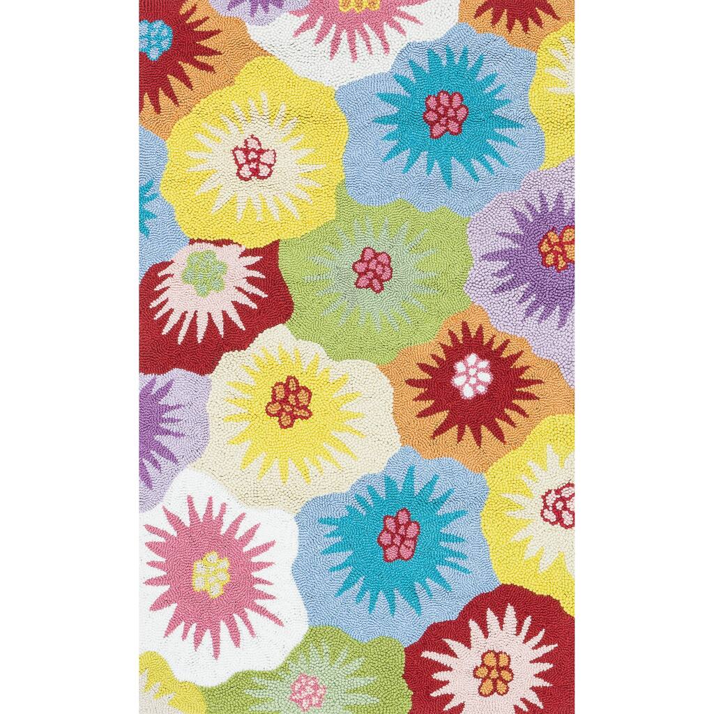Alexander Home Hand-hooked Peony Floral Rug