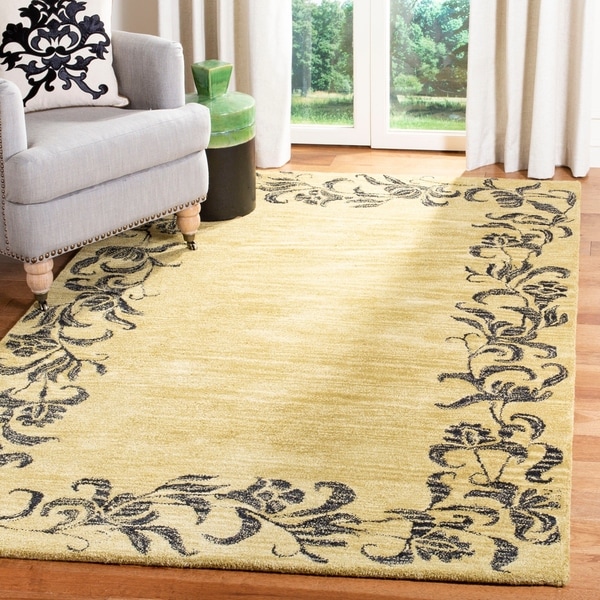 Safavieh Handmade New Zealand Wool Floral Border Gold Rug - 7'6" x 9'6"