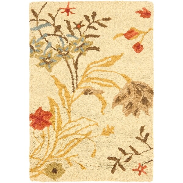 Safavieh Handmade Blossom Beige Wool Rug - 2' X 3'