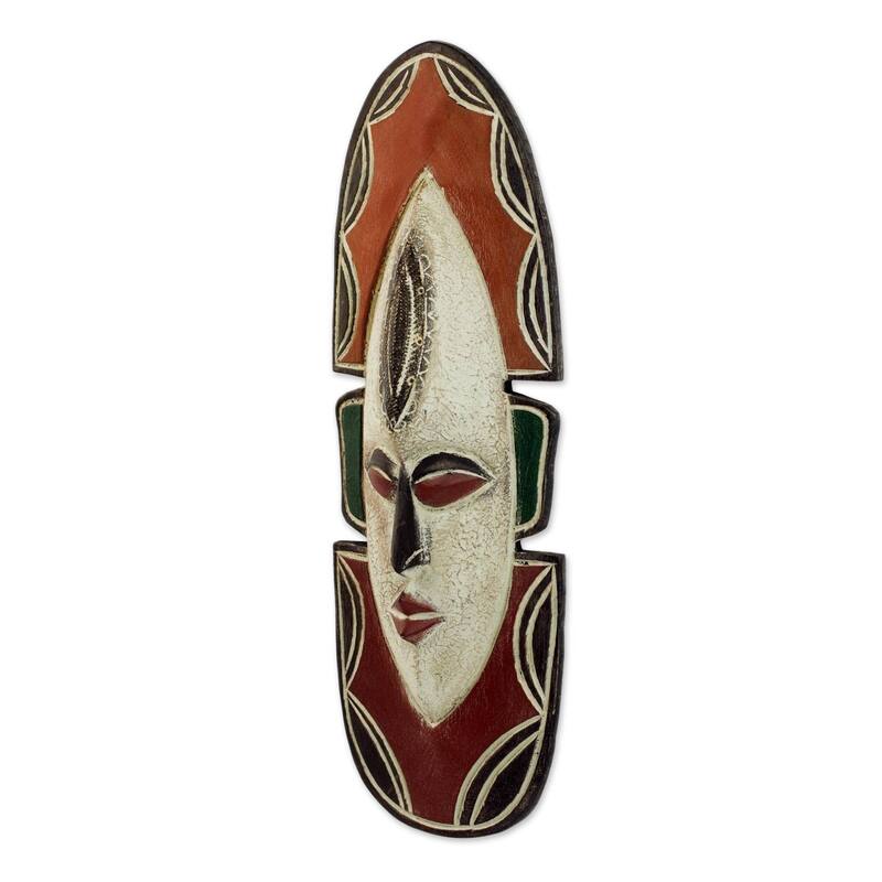 Handmade Sese Wood 'Love Me' African Mask (Ghana)