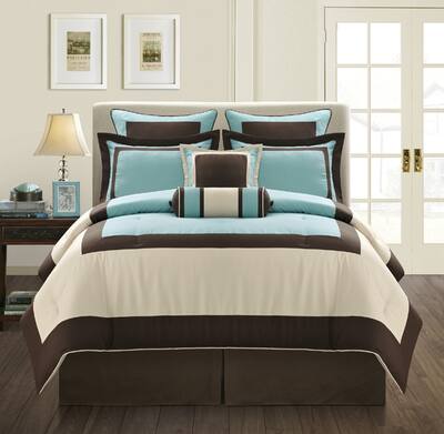 EverRouge Aqua Gramercy King-size 12-piece Bed in a Bag with Sheet Set