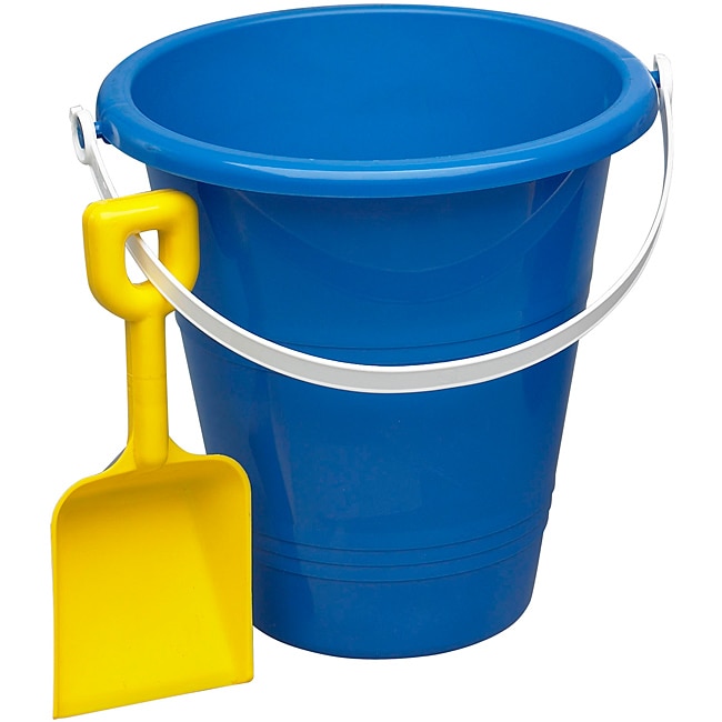 Pail vs Bucket - What's the Difference?