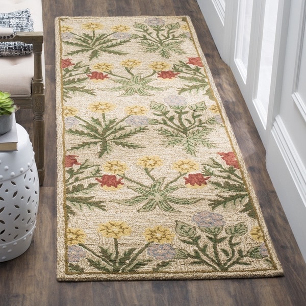 Safavieh Handmade Blossom Beige Pure-Wool Rug - 2'3" x 8'