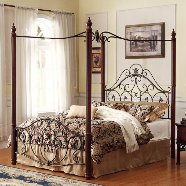 Madera Deco Eastern King-size Canopy Metal Bed