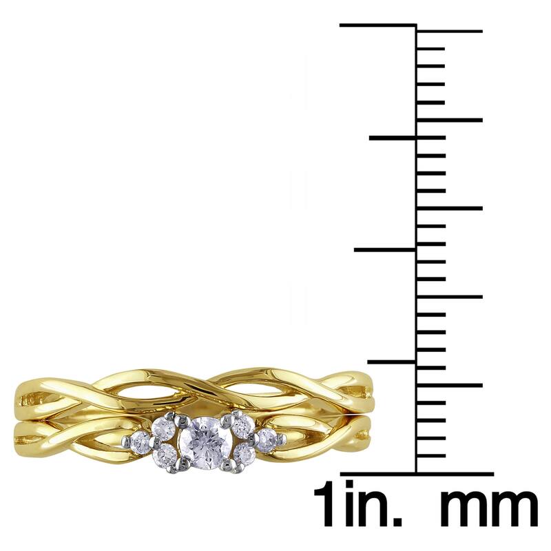 Miadora 10k Yellow Gold 1/6ct TDW Diamond Engagement Bridal Ring Set