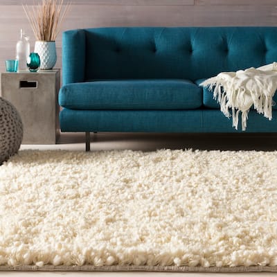 Hand-woven Edenbridge New Zealand Wool Plush Shag Area Rug - 2'6" x 8' Runner - 2' 6" x 8'