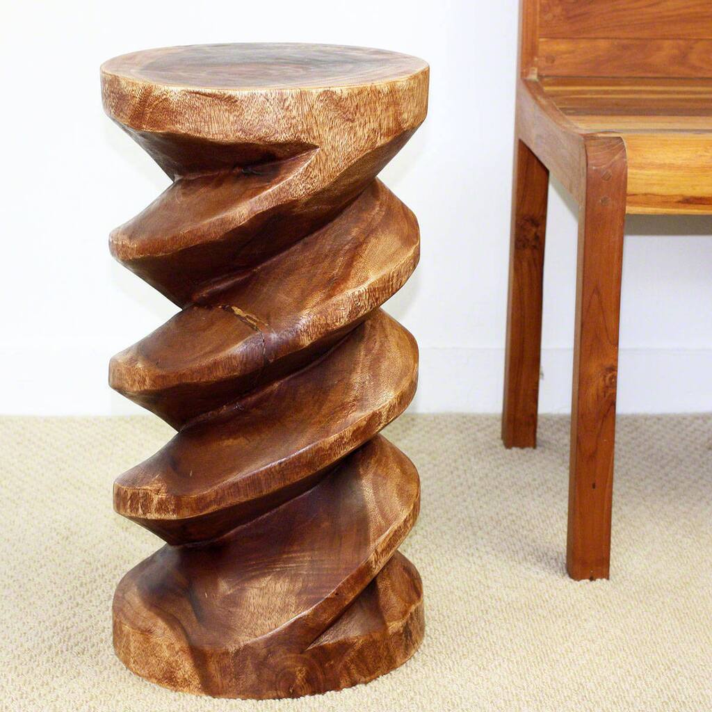Handmade Light Teak Oiled Spiral Zig Zag End Table (Thailand)