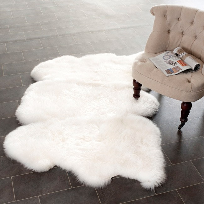 Prairie Sheepskin/ Wool White Shag Rug (3 X 5)